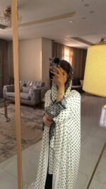 عباية بولكا دوت البيضاء | Polka Dot Abaya | عباية سعودية فاخرة