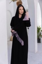 ⁦عباية تول وردي فاخرة من DUJE | Pink Tulle Abaya | كريب سعودي فاخر | صناعة سعودية⁩ - الصورة ⁦4⁩