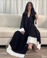 عباية أبيض وأسود بكسرات من DUJE | Pleated White & Black Abaya | صناعة سعودية