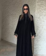 ⁦عباية DUJE | Katefa Abaya | كريب سعودي فاخر | صناعة سعودية⁩ - الصورة ⁦2⁩